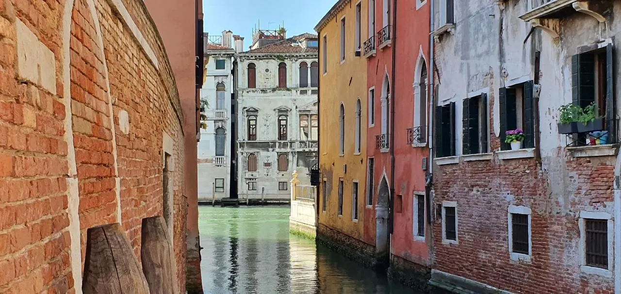 Ca Sant'Angelo Apartment Venice
