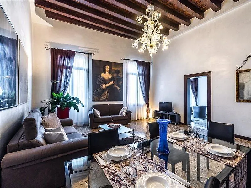 Ca Sant'Angelo Apartment Venice