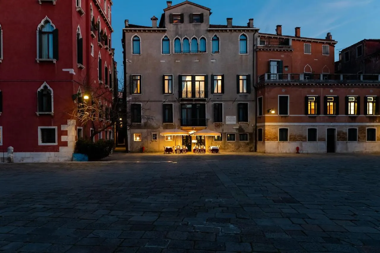 Ca Sant'Angelo Apartment Venice Italy