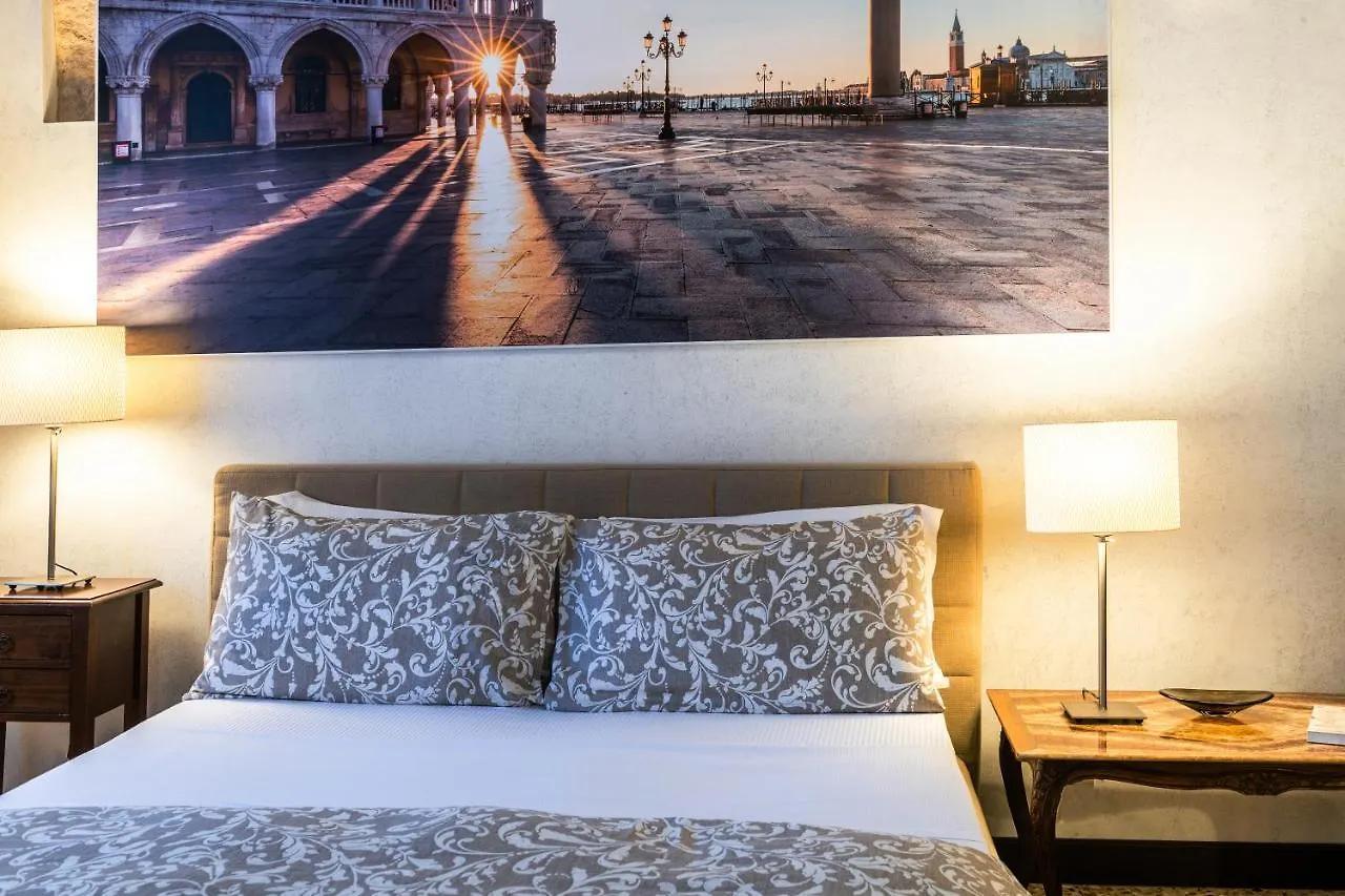 Ca Sant'Angelo Apartment Venice 0*,