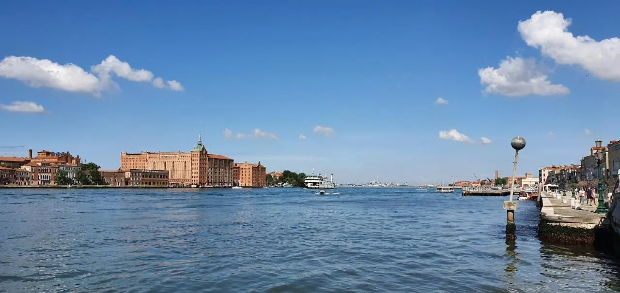 Ca Sant'Angelo Apartment Venice